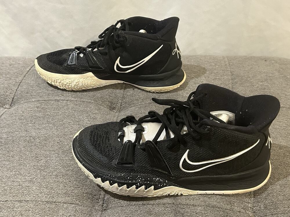 Nike Kyrie 7 TB Black Shoes Men's size 8.5